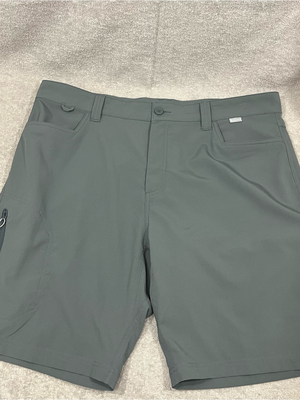 Simms Fishing Shorts Mens 40 Gray Superlight Short Stretch Waist 10” Outdoor